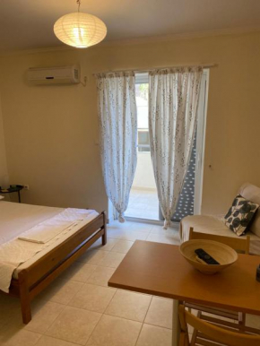 Α2 Studio near the port & the beach of Kalamata